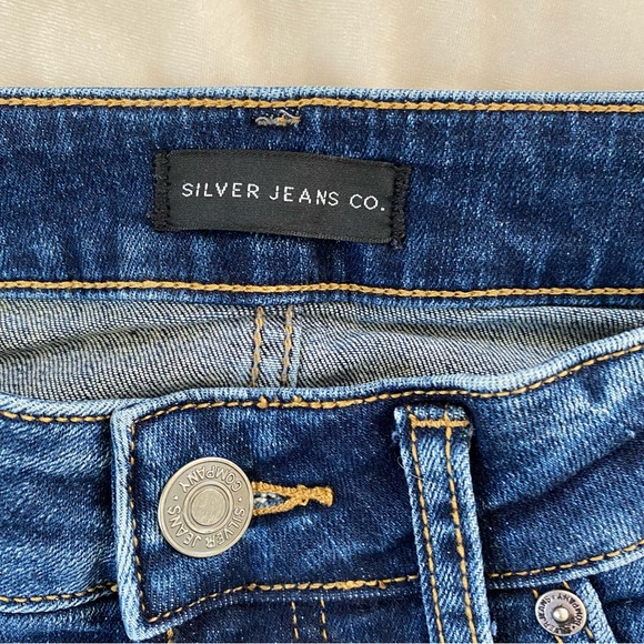 Silver Jeans Avery Straight jean dark wash no distressing 27 waist - Picture 3 of 15